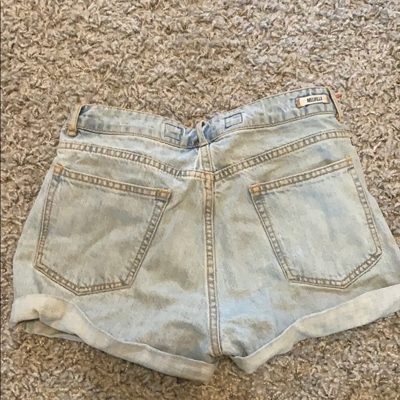 Brandy Melville High Waisted Jean Shorts - Picture 3 of 3
